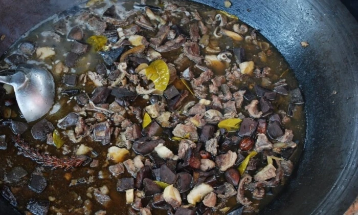 Cách nấu thắng cố ngựa đơn giản