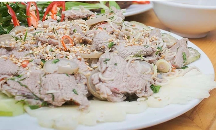 Thịt ngựa hấp bia là một món ăn hấp dẫn, thơm ngon